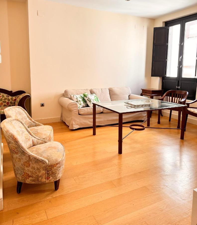 Penthouse Near Cathedral Private Rooftop Private Parking セビリア エクステリア 写真