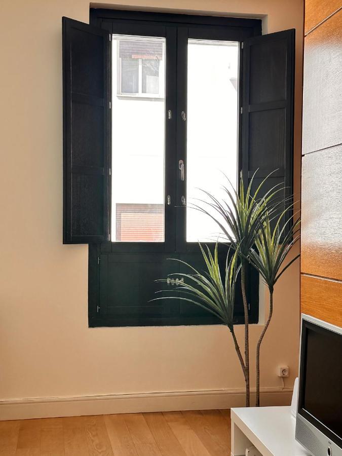 Penthouse Near Cathedral Private Rooftop Private Parking セビリア エクステリア 写真
